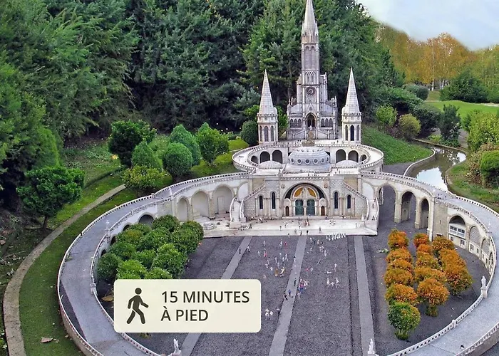 T1 Bis Proche Gare Et Centre * לורדה